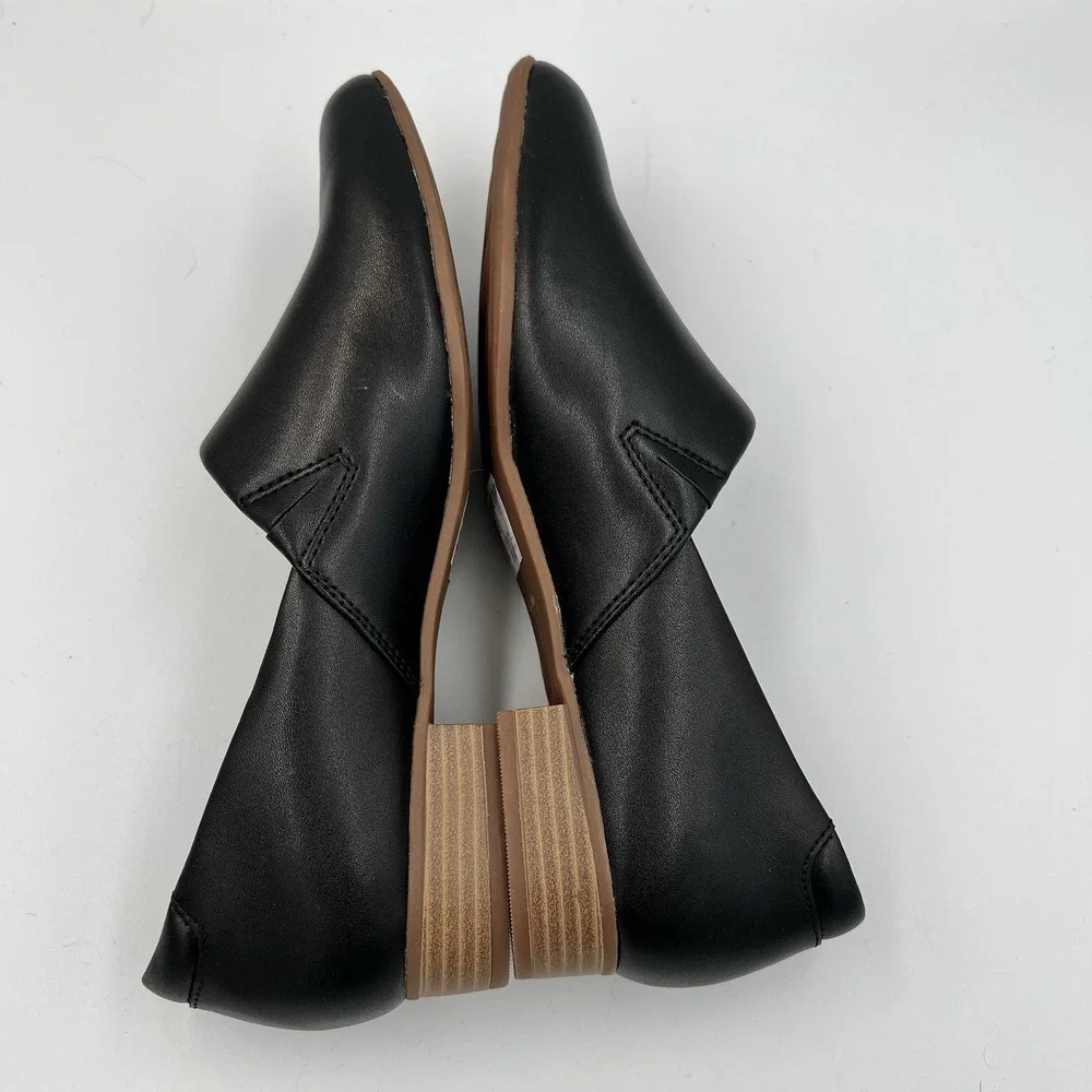NEW! Clarks‎ Women's Juliet Palm Black Leather Loafer Women's Sz 9M Slip On